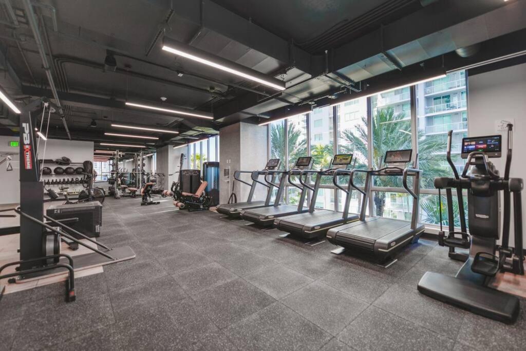 Stylish Stay In The Heart Of Miami - Walk To Bayside & Bayfront Park Kültér fotó